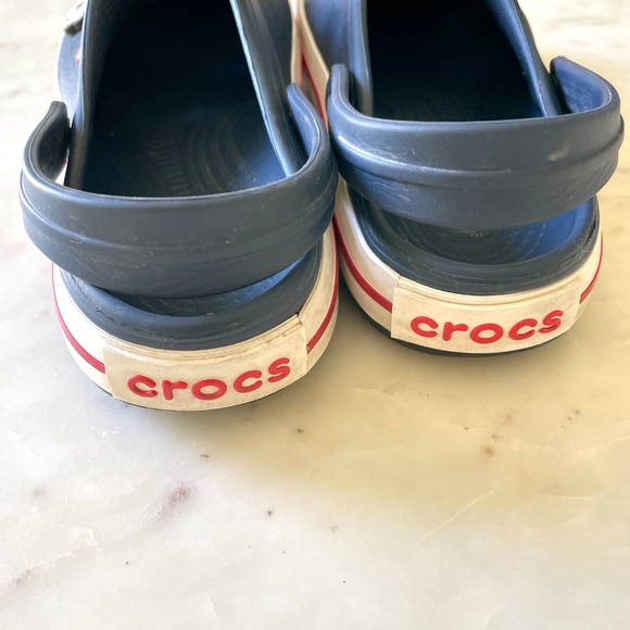 Crocs Crocband™ Clog in Navy with 11 fun Jibbitz Charms! - Picture 12 of 16